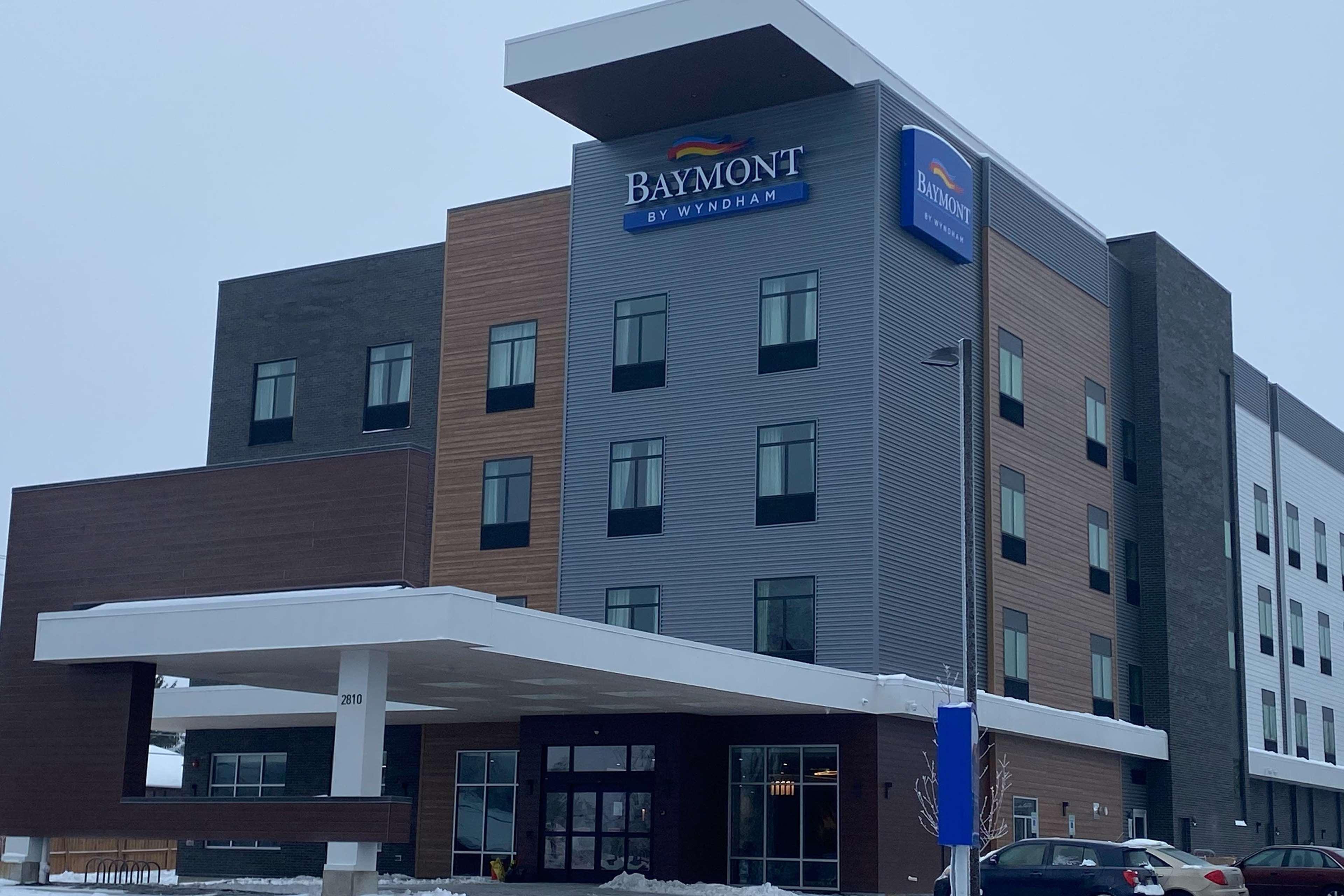 Baymont By Wyndham Madison Hotel Eksteriør billede