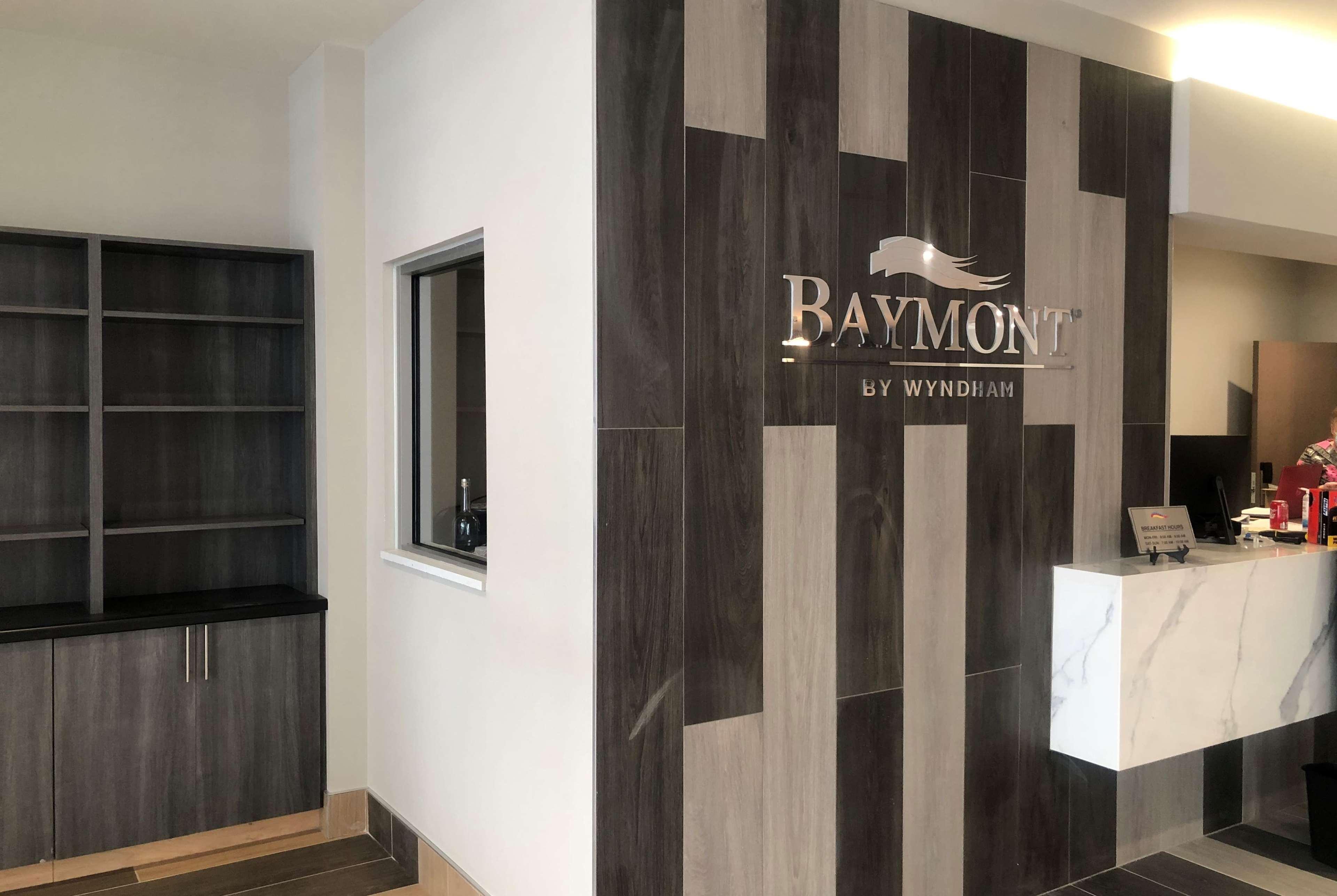 Baymont By Wyndham Madison Hotel Eksteriør billede